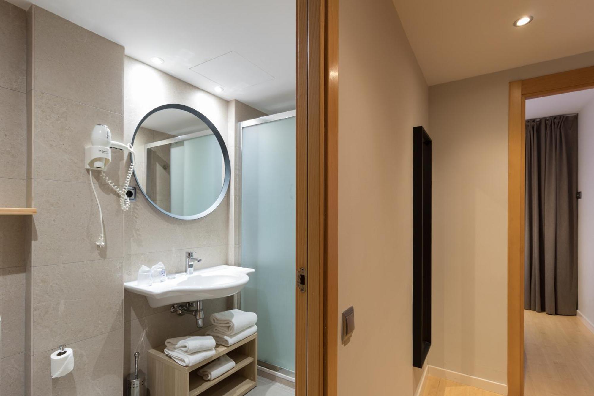 Apartamentos Royal Marina Gardens Castelldefels Esterno foto