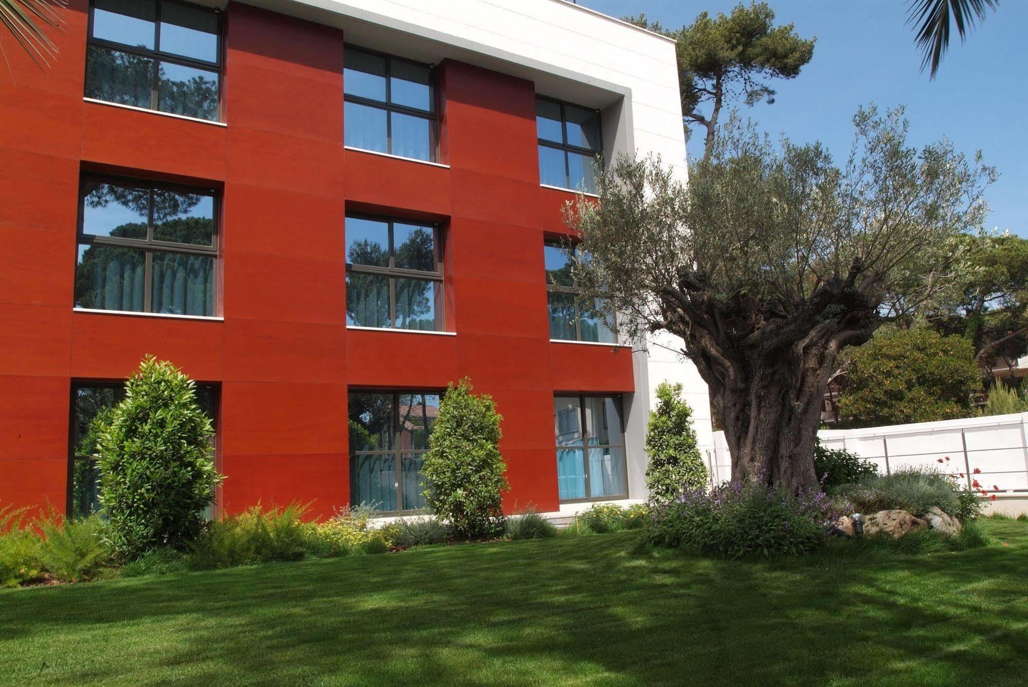 Apartamentos Royal Marina Gardens Castelldefels Esterno foto