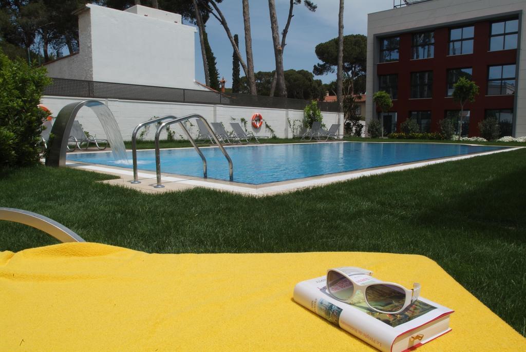 Apartamentos Royal Marina Gardens Castelldefels Esterno foto