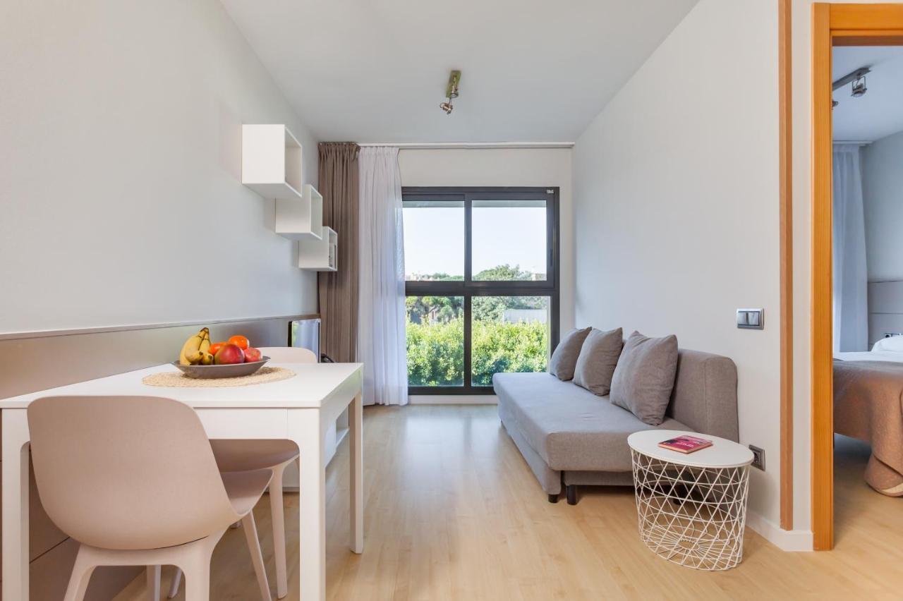Apartamentos Royal Marina Gardens Castelldefels Esterno foto