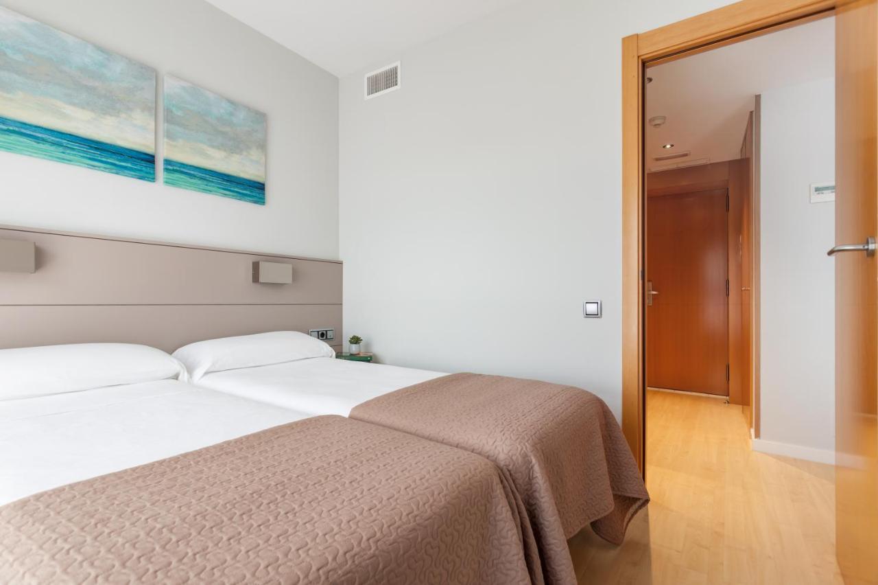 Apartamentos Royal Marina Gardens Castelldefels Esterno foto
