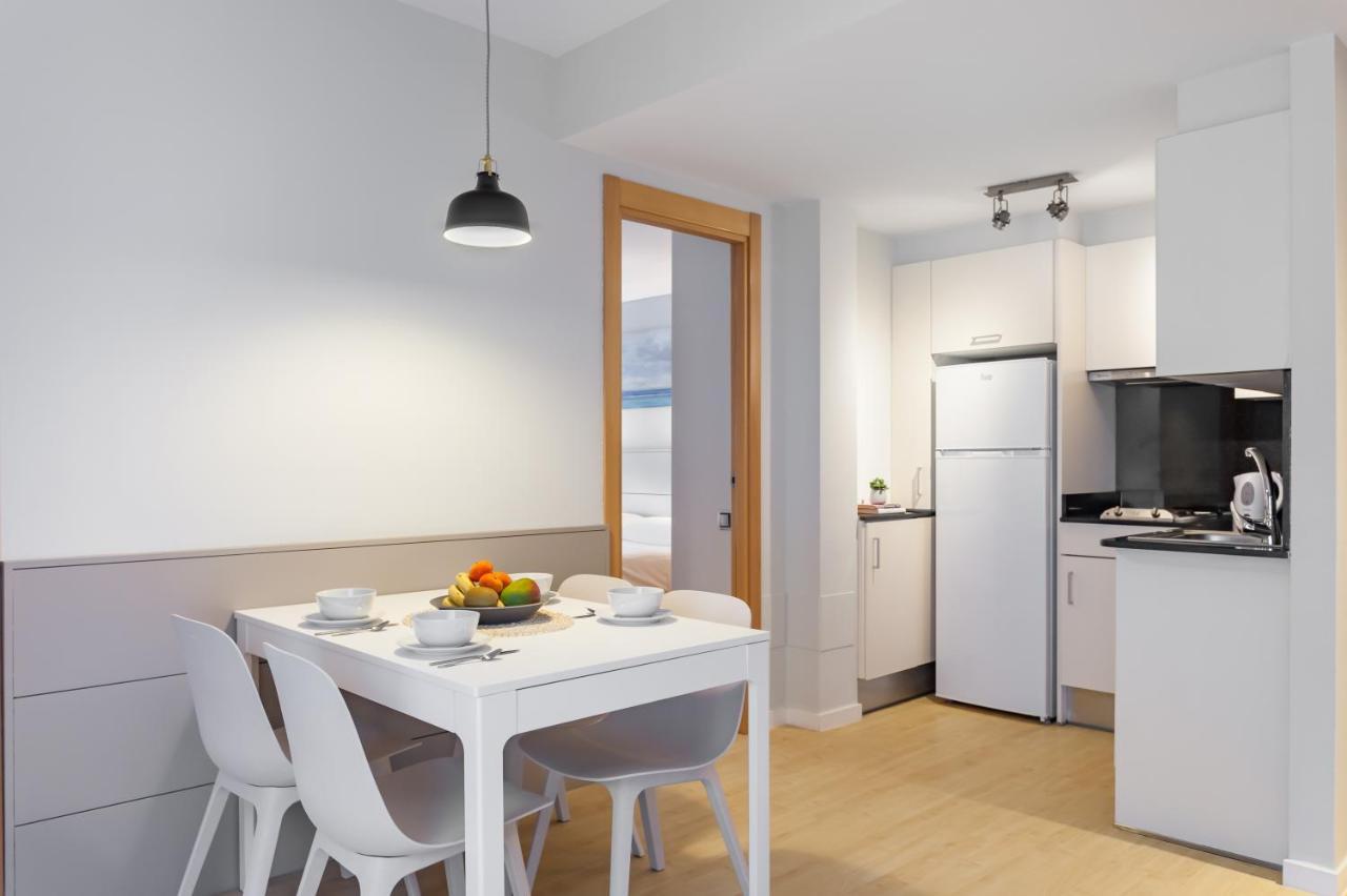 Apartamentos Royal Marina Gardens Castelldefels Esterno foto